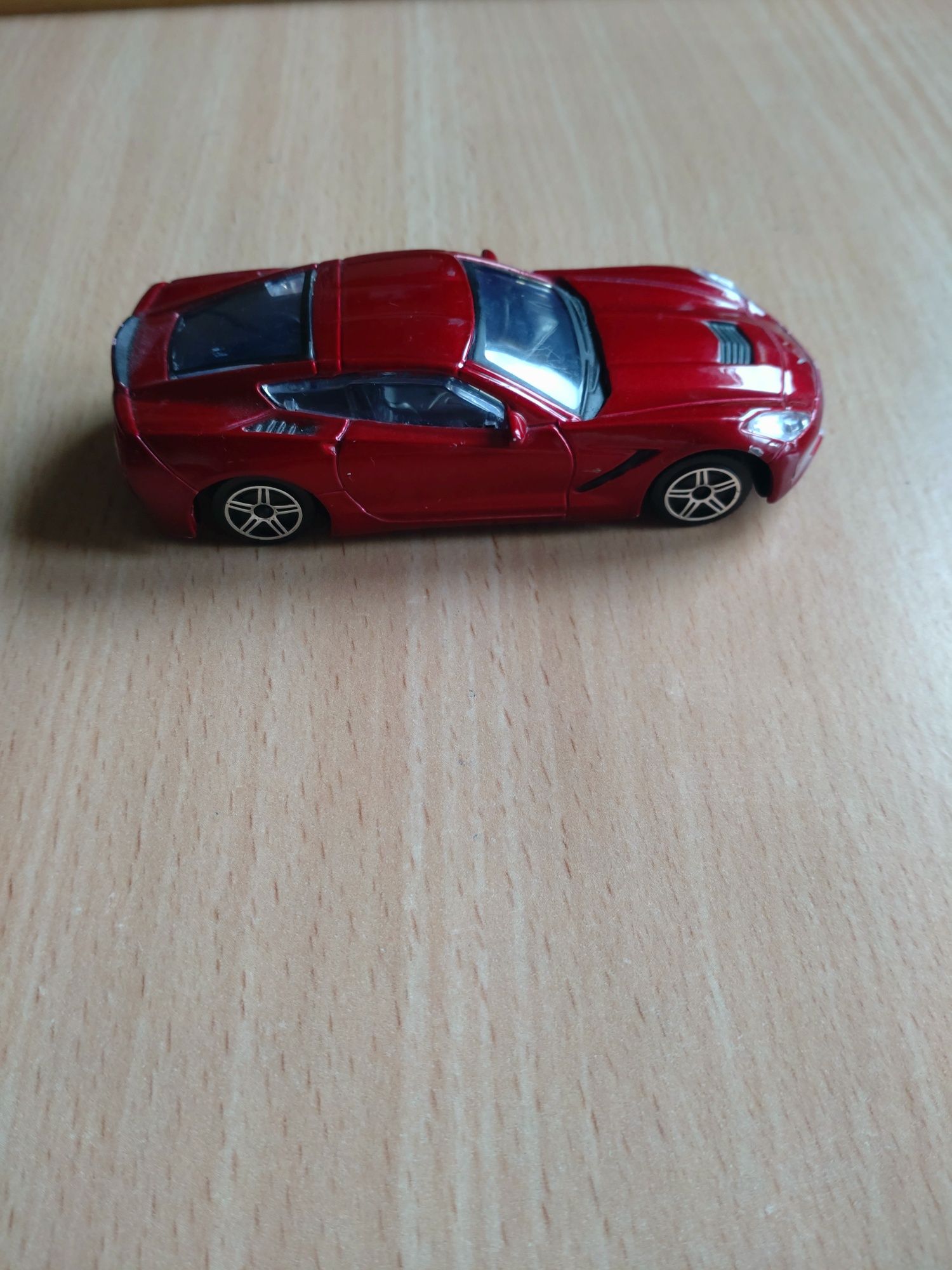 Model Burago 2014 Corvette Stingray