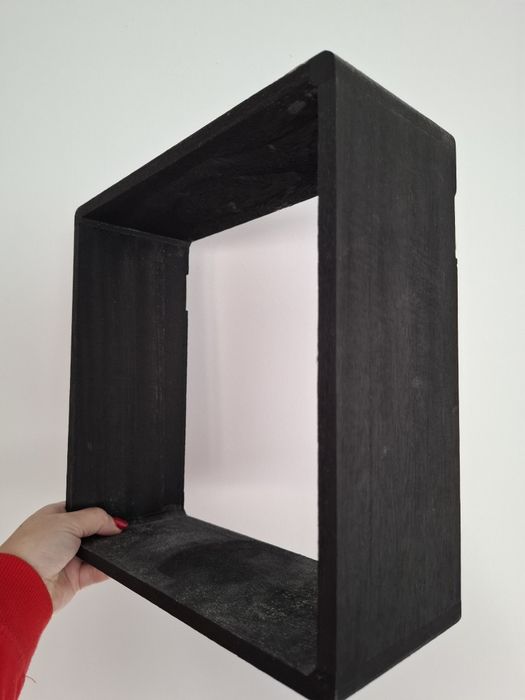 Super Półka czarna