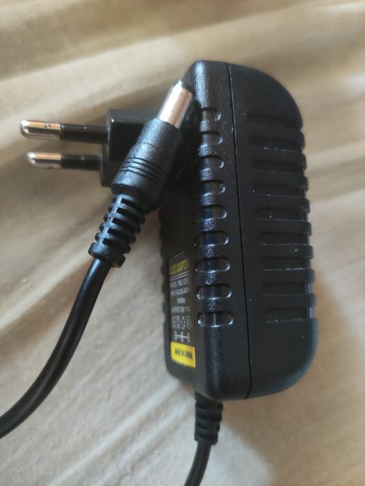 Блок питания 12V 1A - БП (12 В, 1А) - Новый + переходник