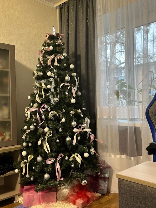 Продам ялинку 1.80м