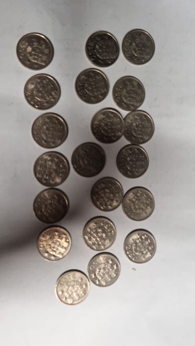 20 moedas 1984 de 2.5