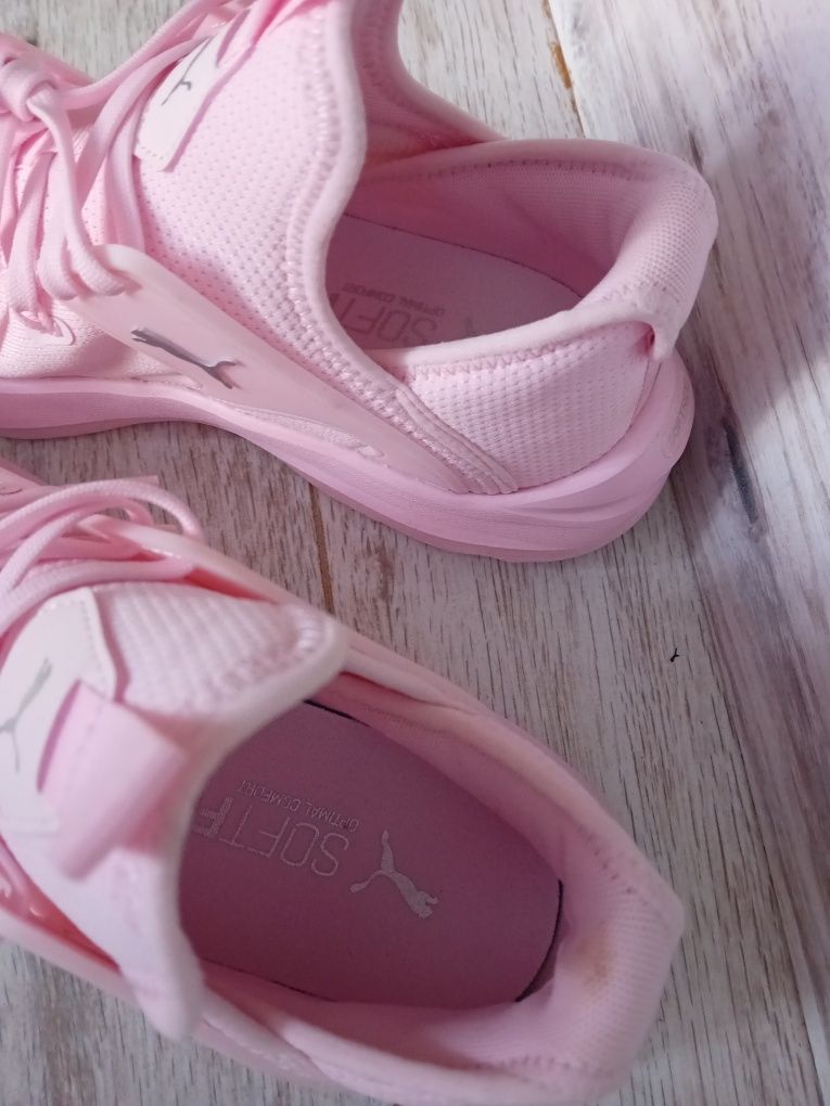 Nowe buty puma jasny roz
