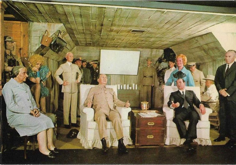 Museu Colon - - - Postais antigos (cerca de 30 anos) - - - - - Postais