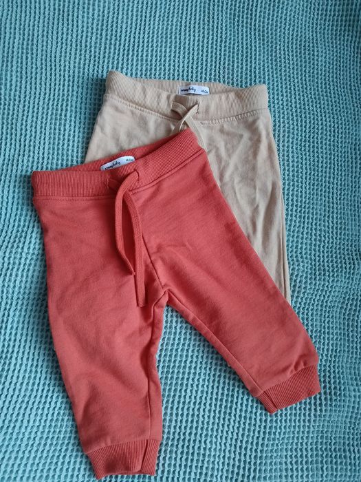 2x Spodnie dresowe 68