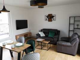 Kraków, Plac Bohaterów Getta 3, 2 rooms, aircon, available immediately