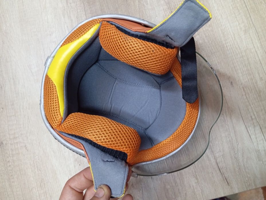 Kask dla dziecka na skuter motocykl
