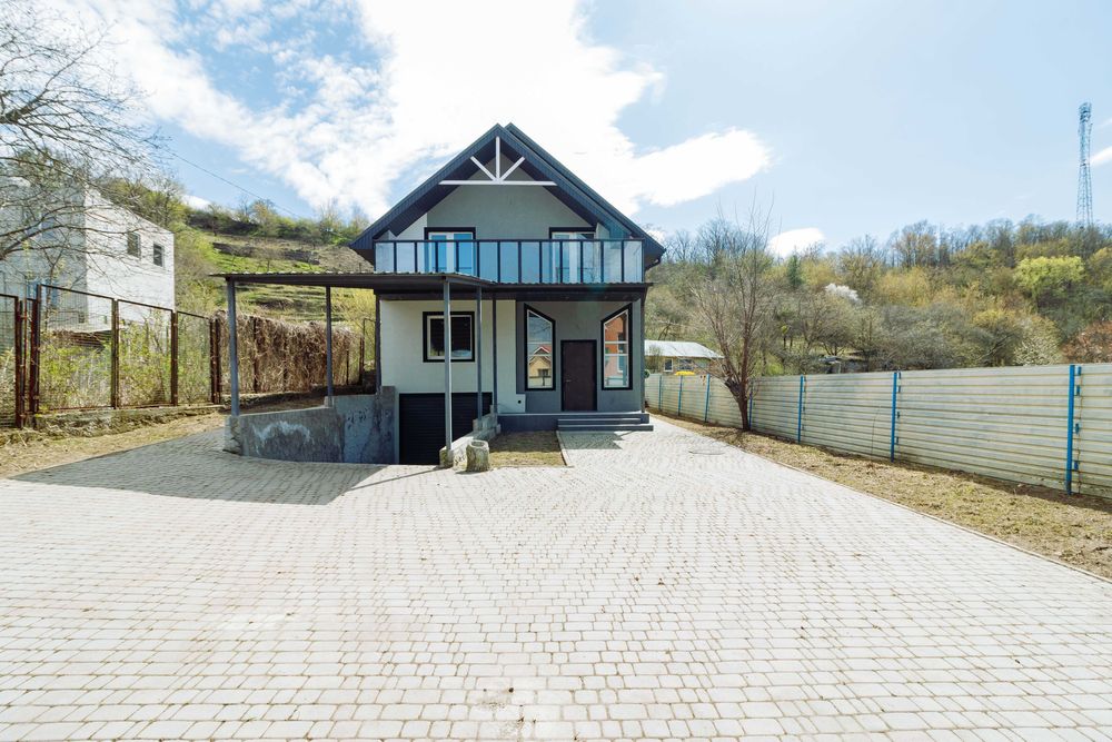 Без% Продаж сучасного будинку на березі Дніпра в Халеп"я Обухівський р