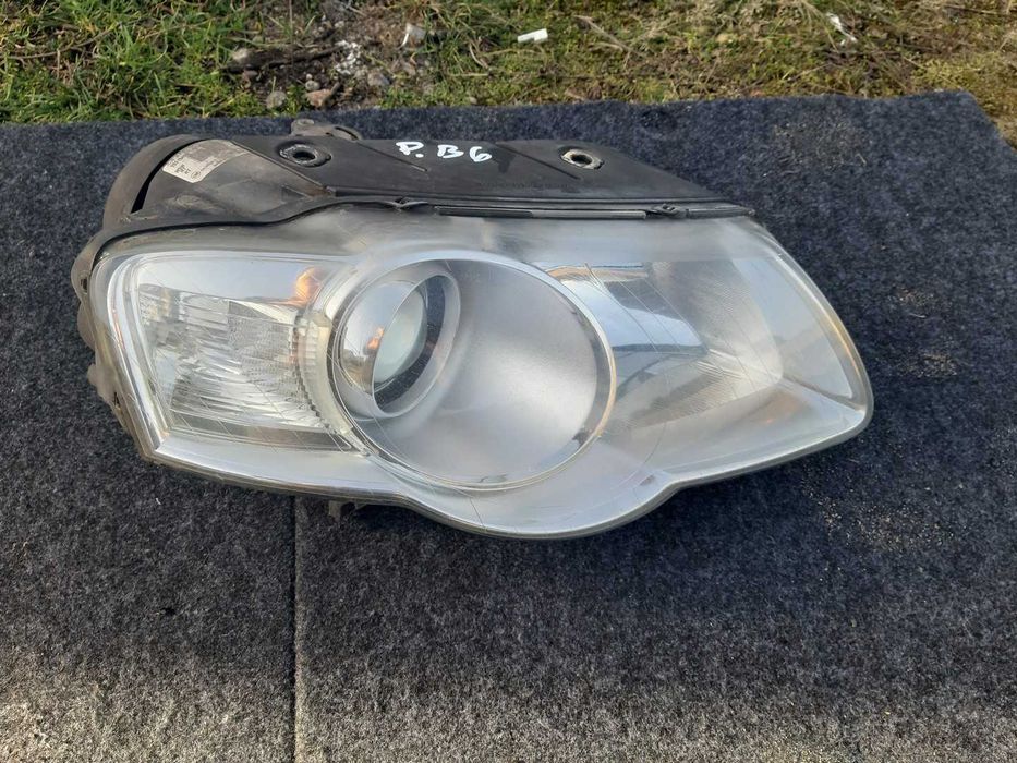VW Passat B6 reflektor prawy przód lampa prawa przednia