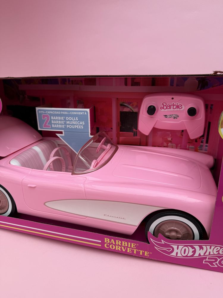 Hot Wheels Barbie RC Corvette машинка барбі на дистанційному керуванні