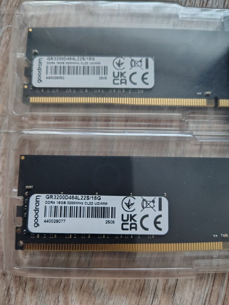 Модуль пам'яті для комп'ютера DDR4 16GB 3200 MHz Goodram