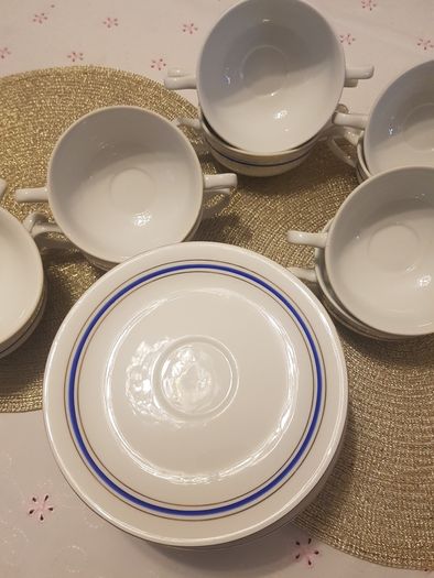 Boleslawiec bulionówki porcelana