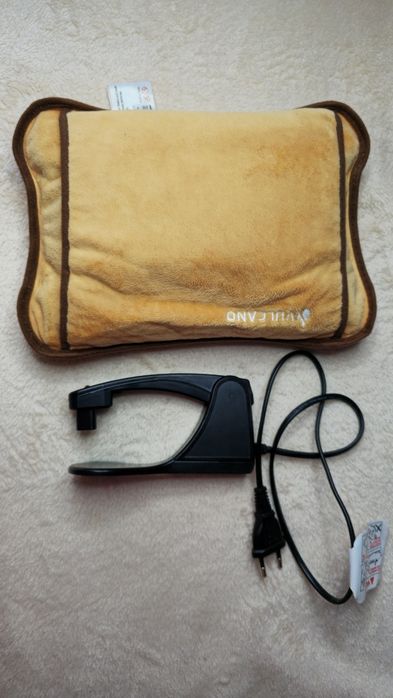 Sprzedam poduszkę elektryczną marki VULCANO – model TMHEP300.
Stan: ba