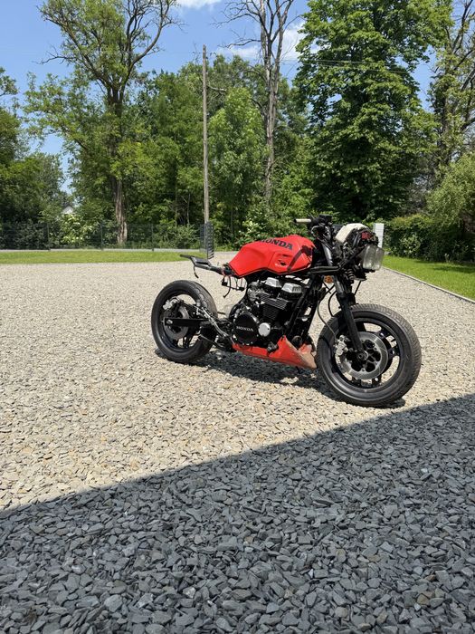 Projekt Honda CBX 750 Rezerwacja 04.12.25