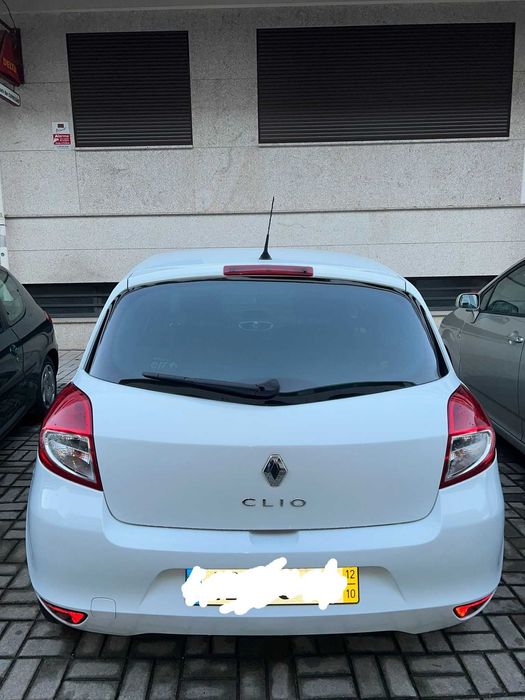 Renault Clio III 1.5 dCi (2012) – Nacional, económico e fiável