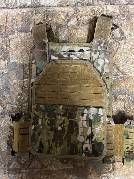 Плитоноска yakeda