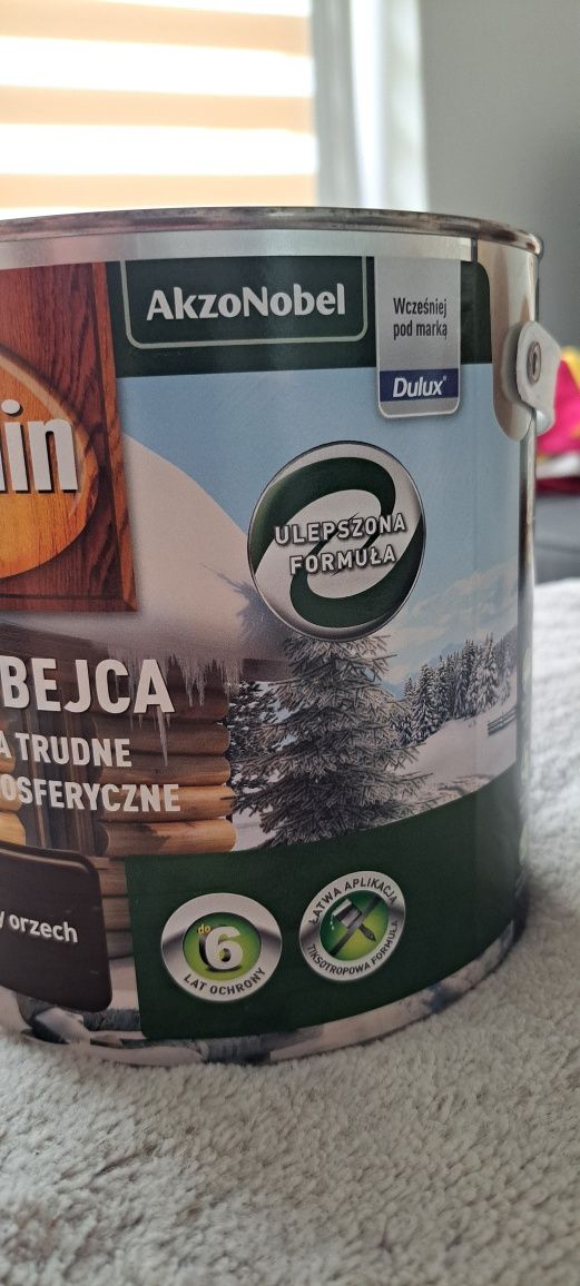 Farba na zewnątrz, kolor Ciemny Orzech