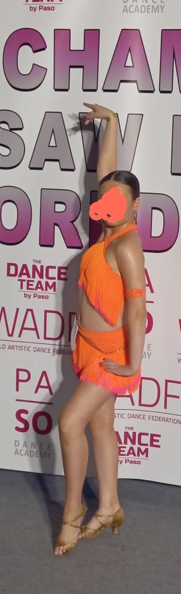 Turniejowy strój do tańca latino