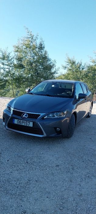 Um só dono Lexus CT200h