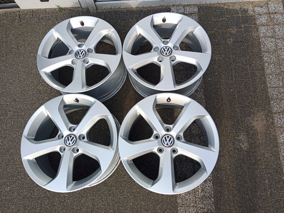VW 17" Golf VI GTI 5c0 Caddy Eos Touran 7,5*17 ET49 Audi A3 Skoda OEM