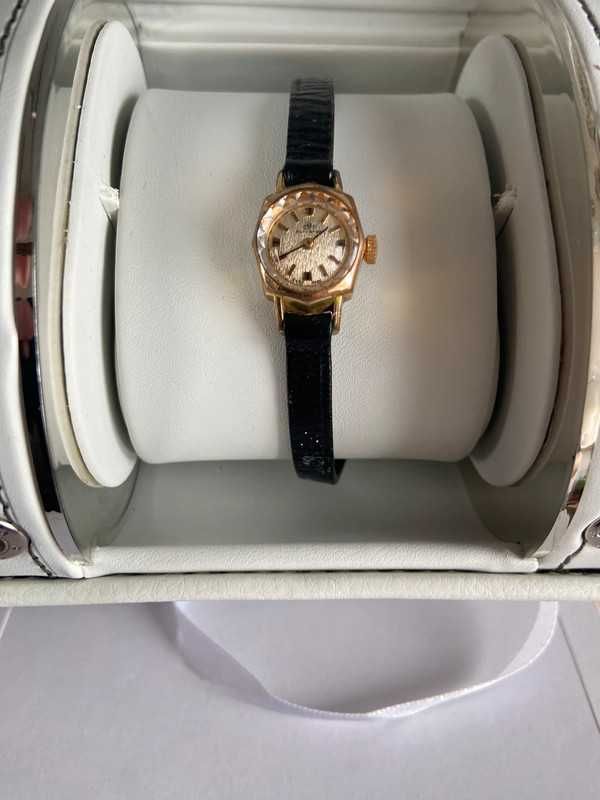 Luksusowy damski zegarek Carl F Bucherer Swiss Made.