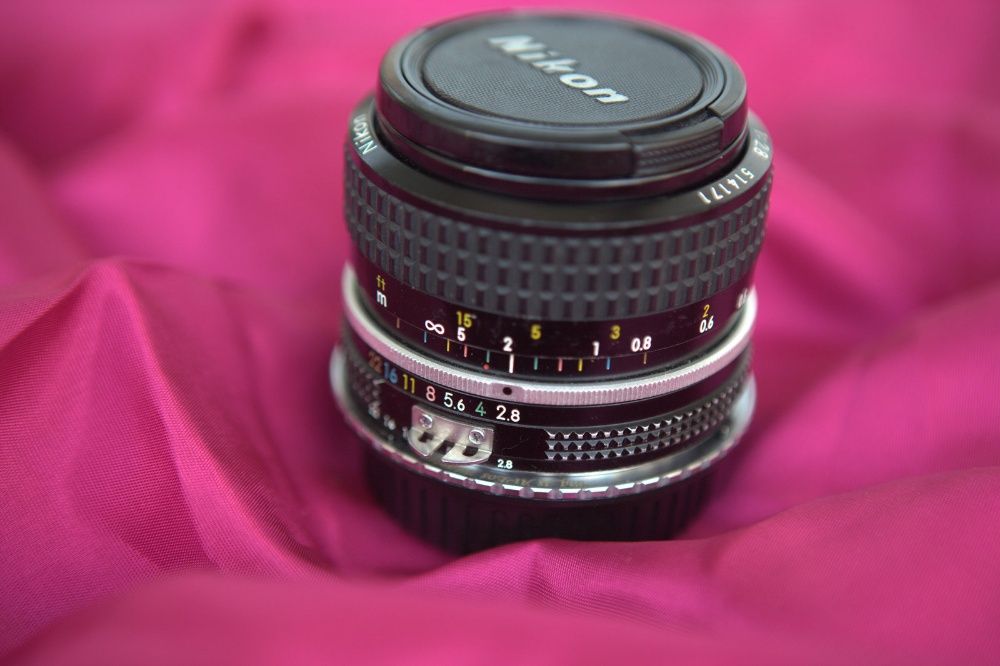 Nikkor 28mm f/2.8 AI
