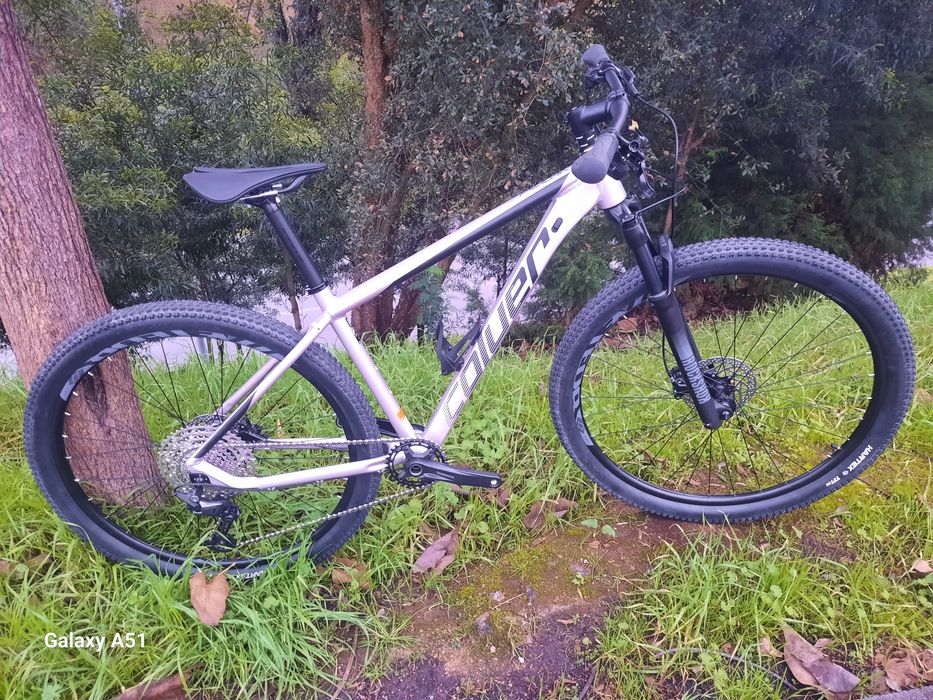 Btt 29 com deore 12x1v e rock shox a ar