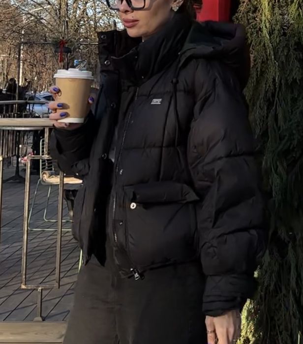 Пуховик Levis.