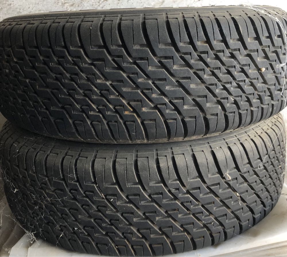 Pneu Goodyear 195/70/14r