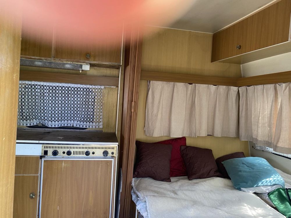 Кемпінг, будинок на колесах, автодім Knaus