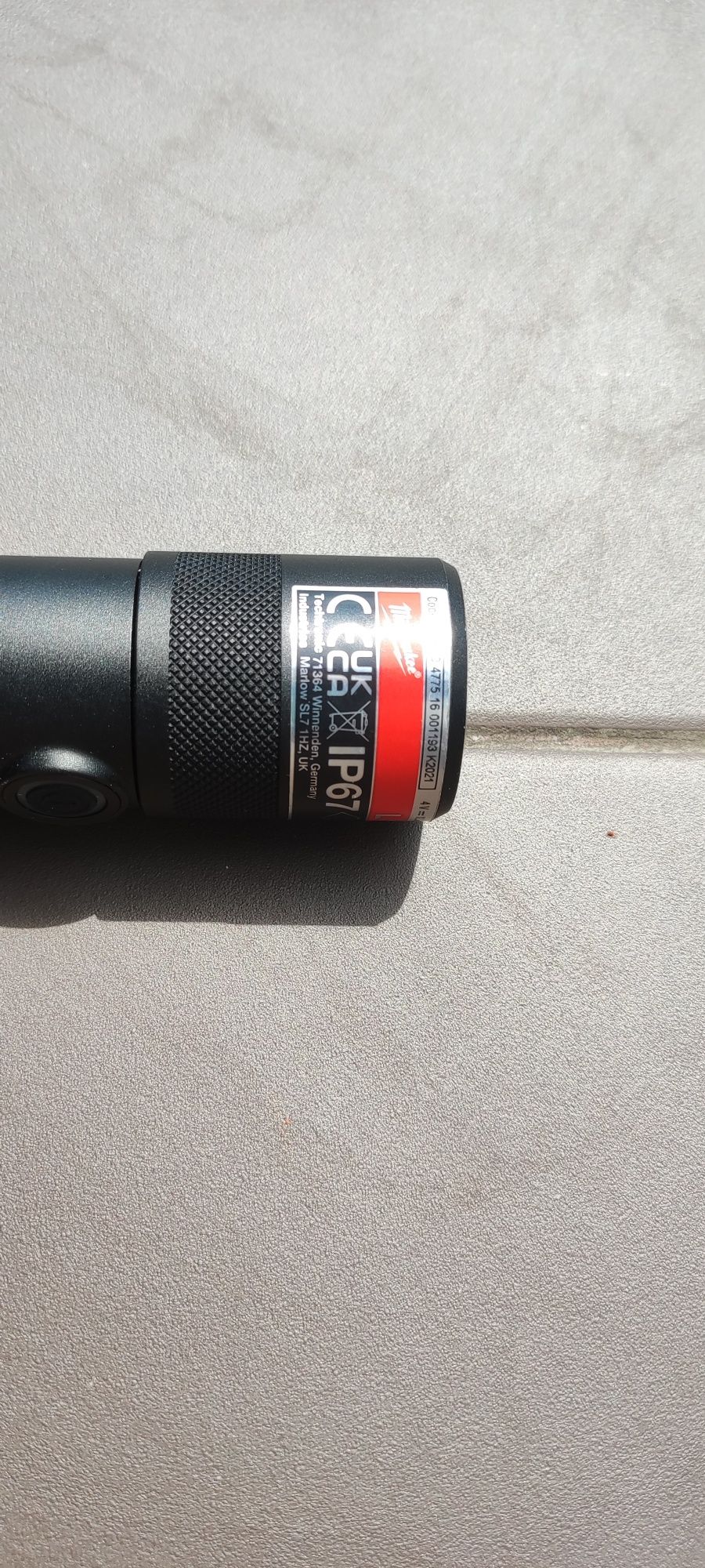 Latarka akumulatorowa Milwaukee T4 TMLED-301  
https://ec