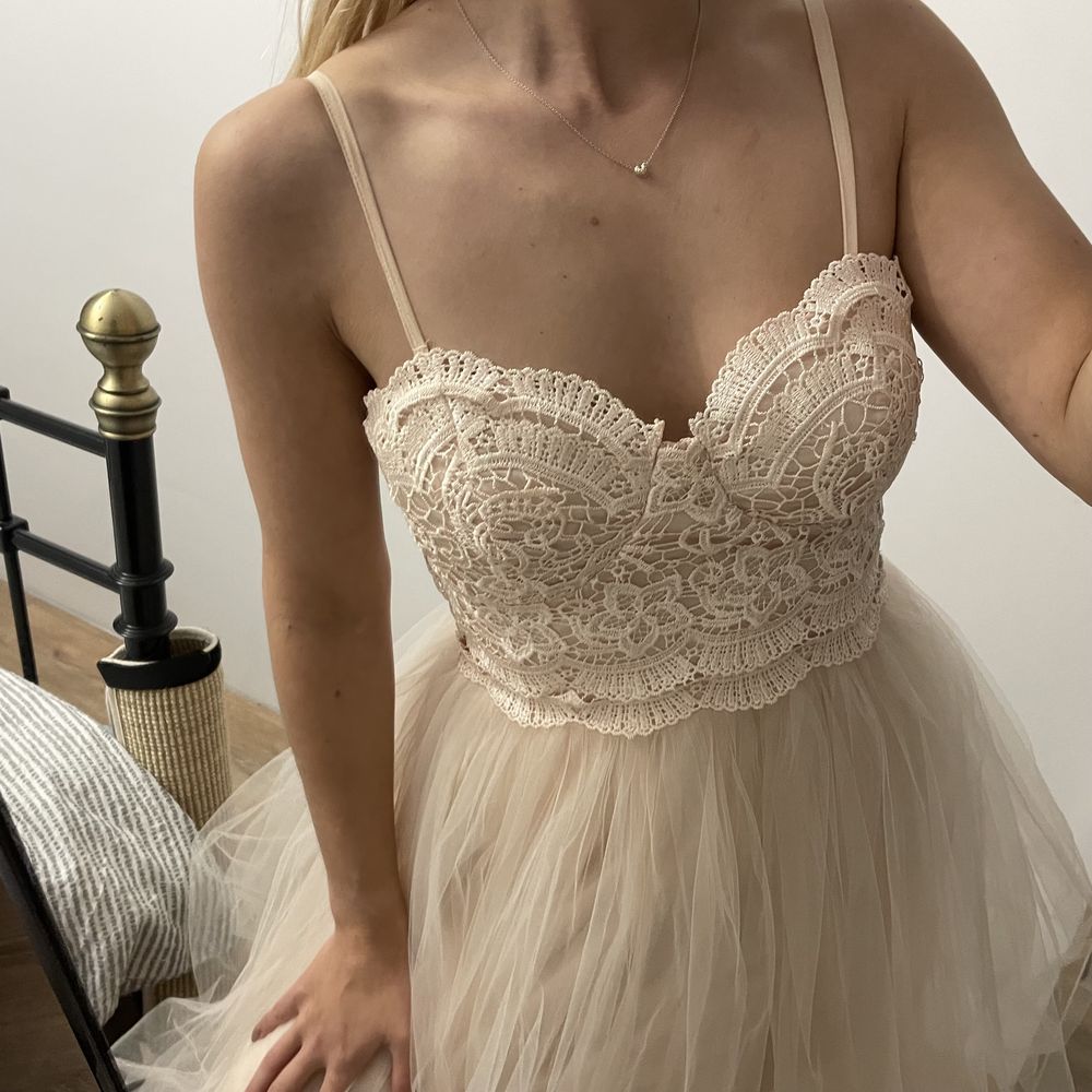 Sukienka asos little mistress tiulowa balowa