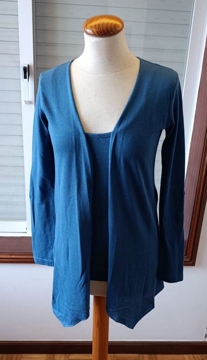 Conjunto de malha, Venca - Novo

- Em preto e em azul
- Tamanho: M

Os