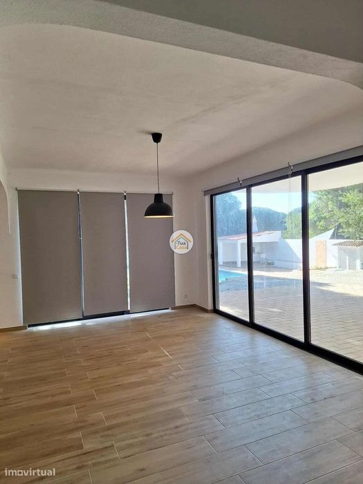 Moradia T5 com piscina