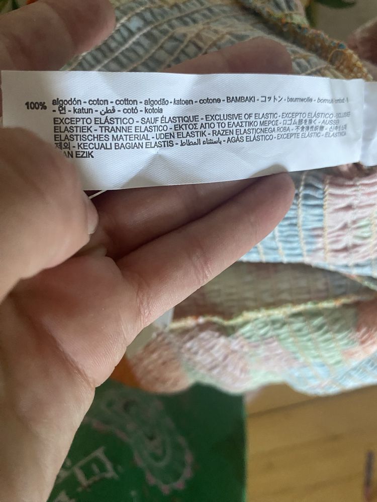 Letnia bawełniana kolorowa marszczona sukienka Zara