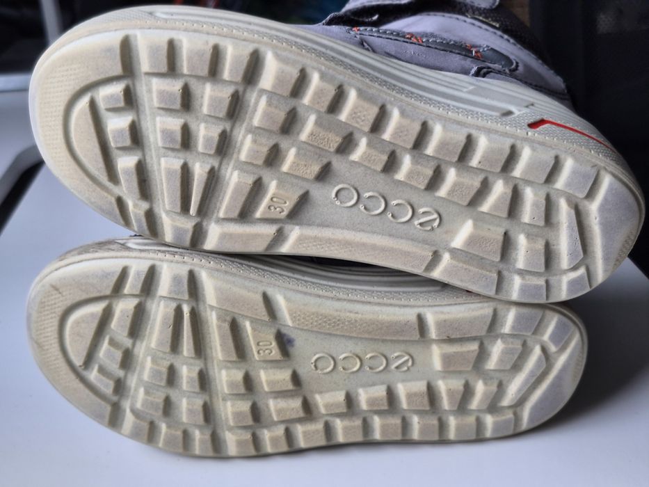 Ecco r. 30 – skórzane buty z membraną Gore-Tex, wkładka 18,5 cm