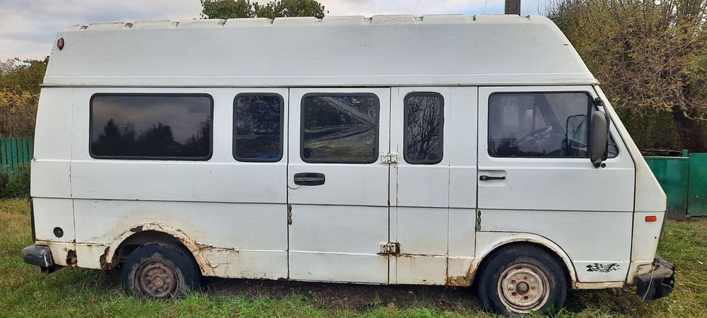 Фургон фольцваген грузопасажирский