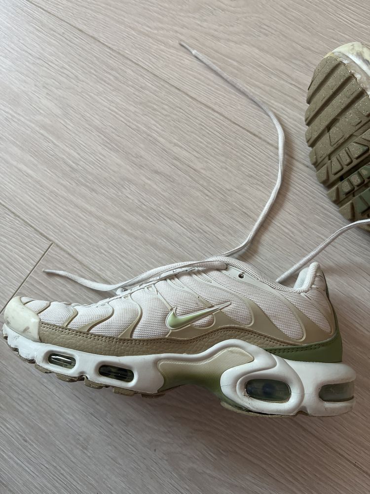 Nike tn green 39