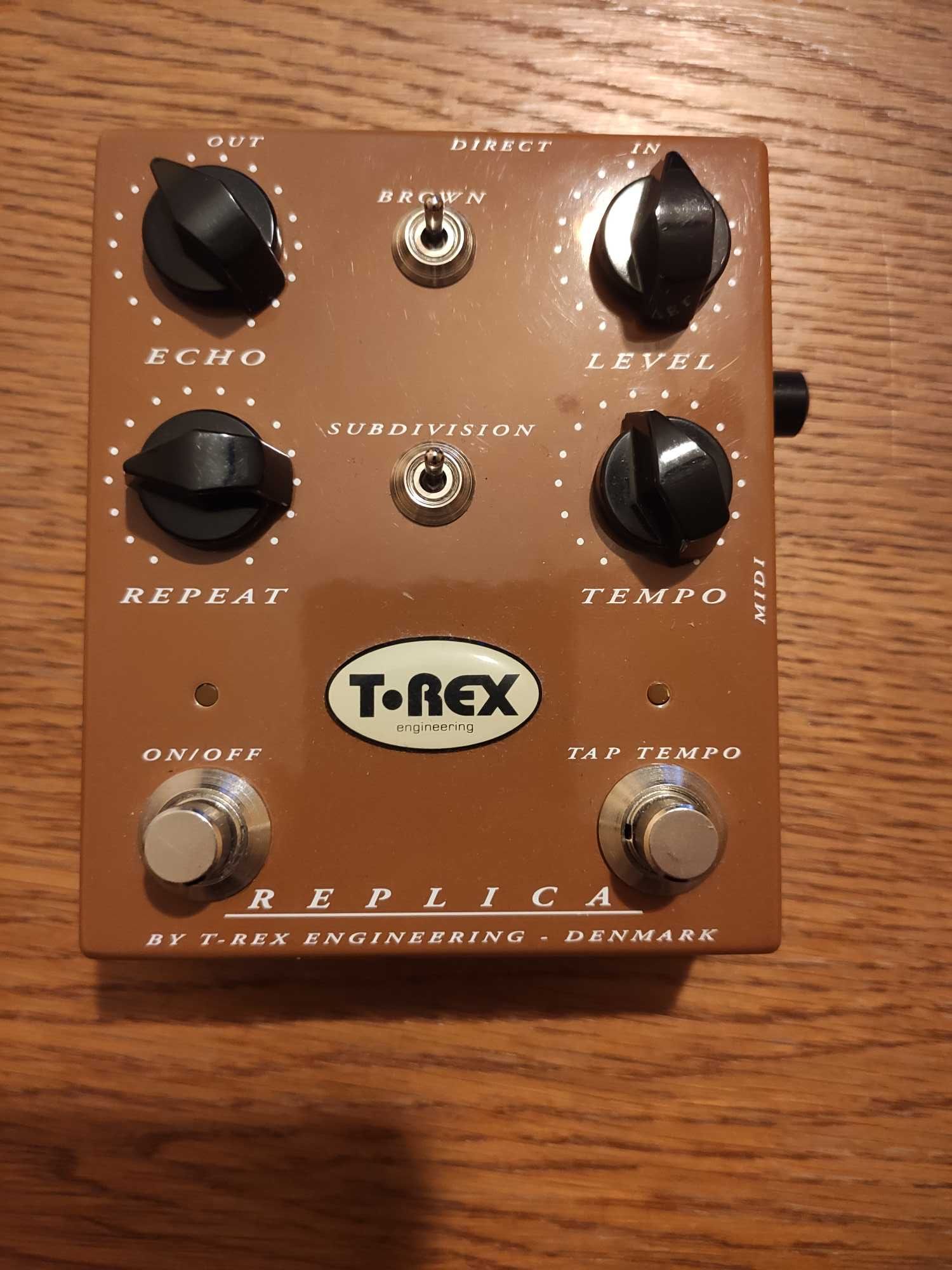 T-Rex Replica [Delay -  jak nowy]