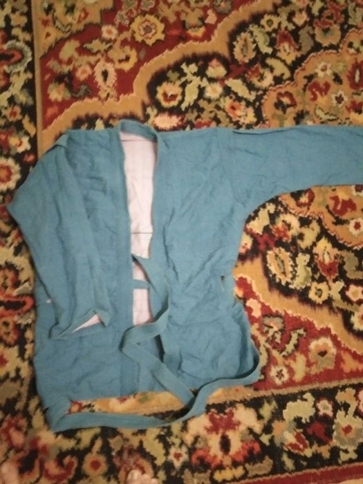 Продам кімоно для єдиноборств.