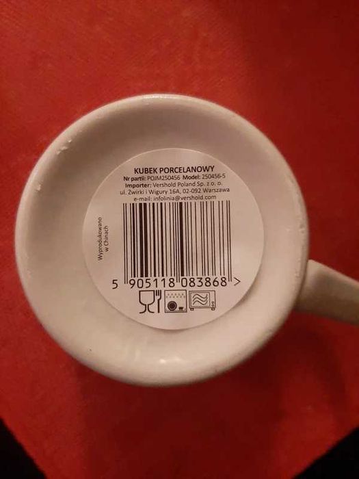 Porcelanowy zestaw świąteczny - 2 kubki i 2 miski