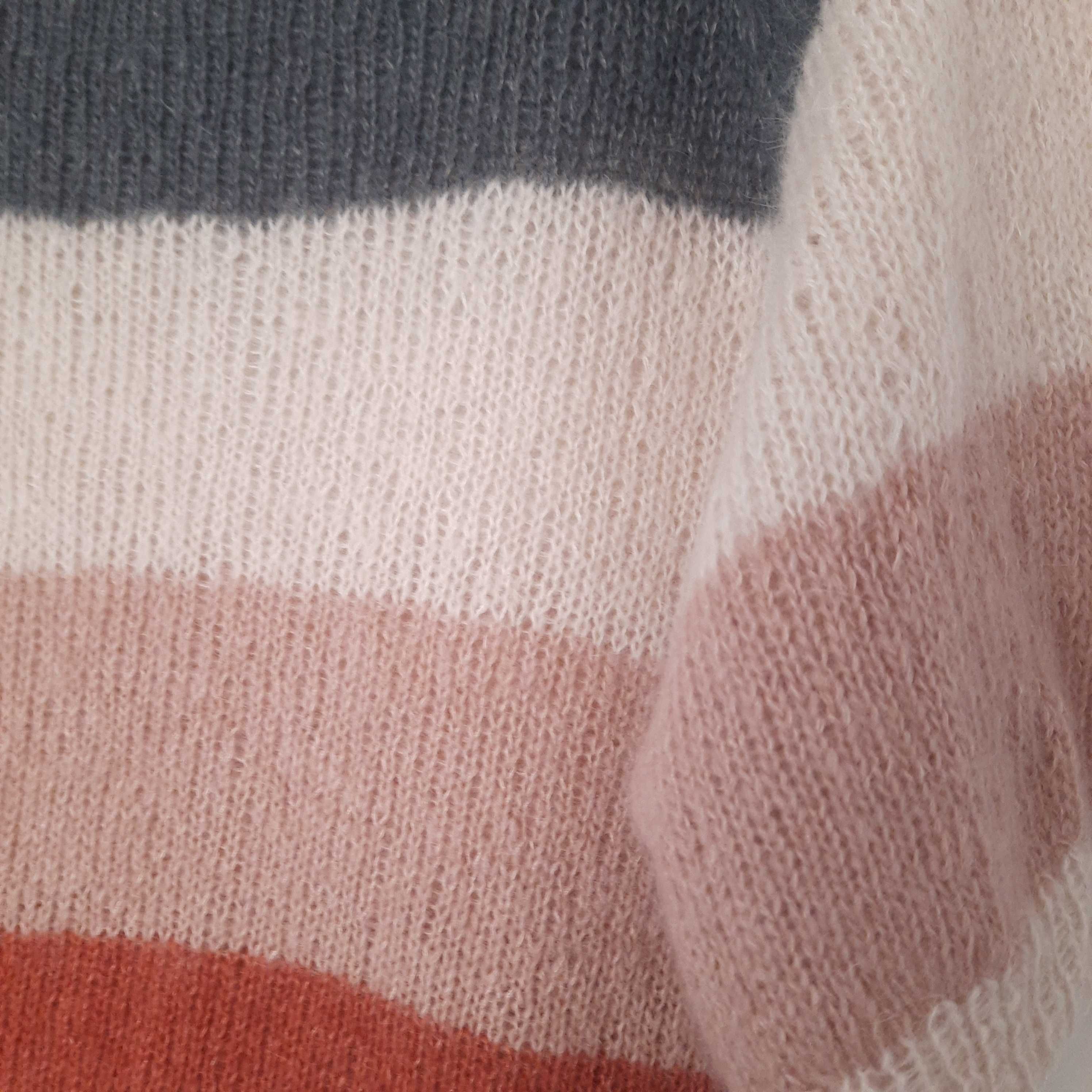 Sweter wełniany M/L z krótkim rękawem ręcznie robiony