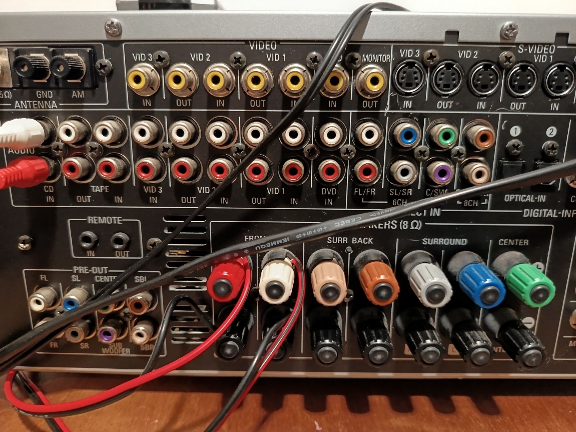 Amplituner HARMAN-KARDON HK 235