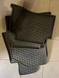 Conjunto de tapetes borracha Kia Sportage