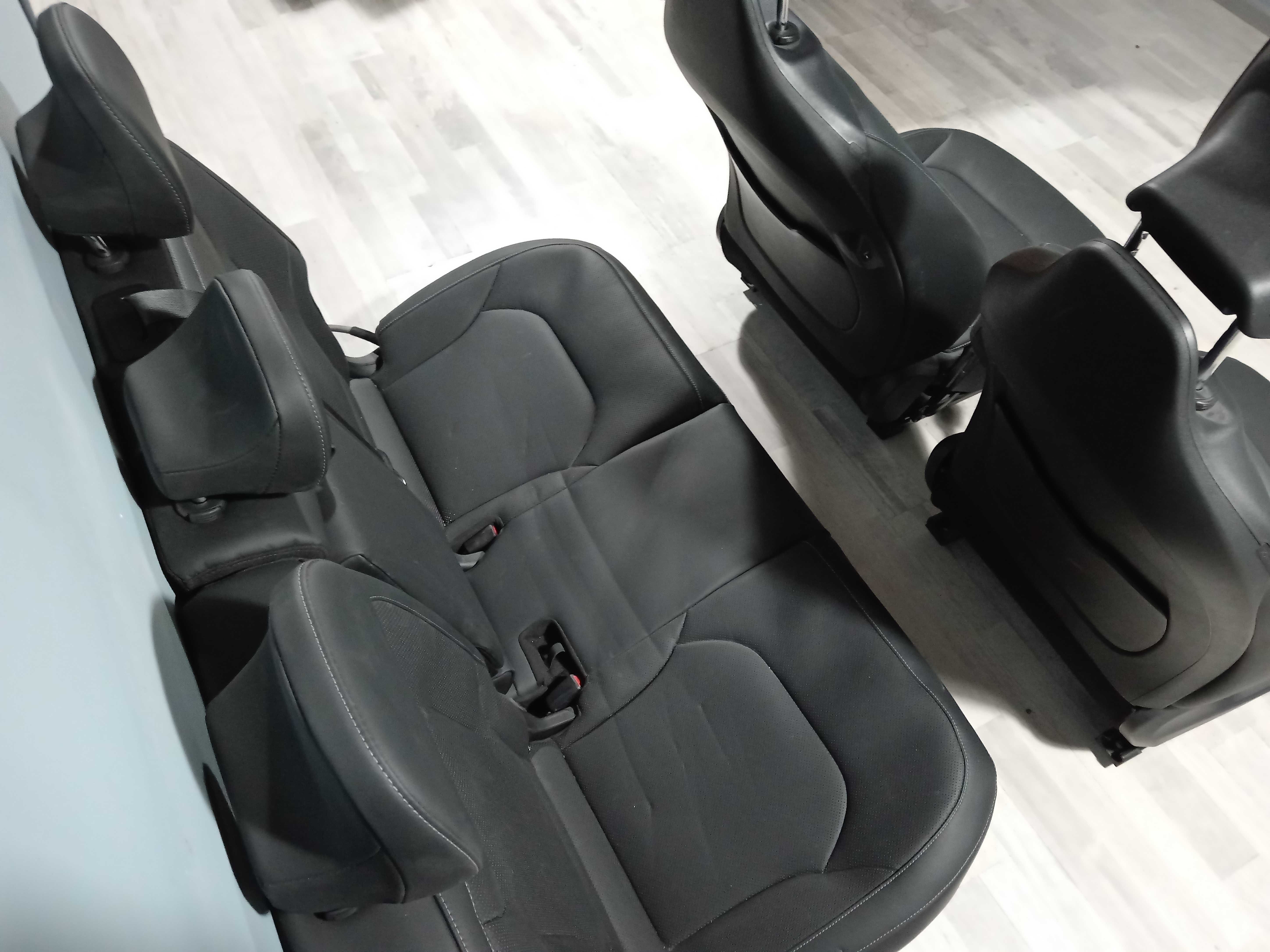 Kia EV6 Седушки,кресла, сиденья передние,сиденья задние,диван Киа ЕВ 6