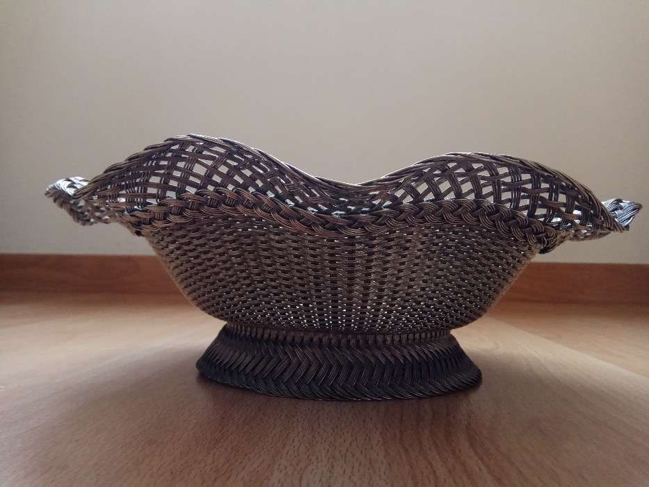 2 Centros / Cestos Vintage em Metal (Técnica de Cestaria)