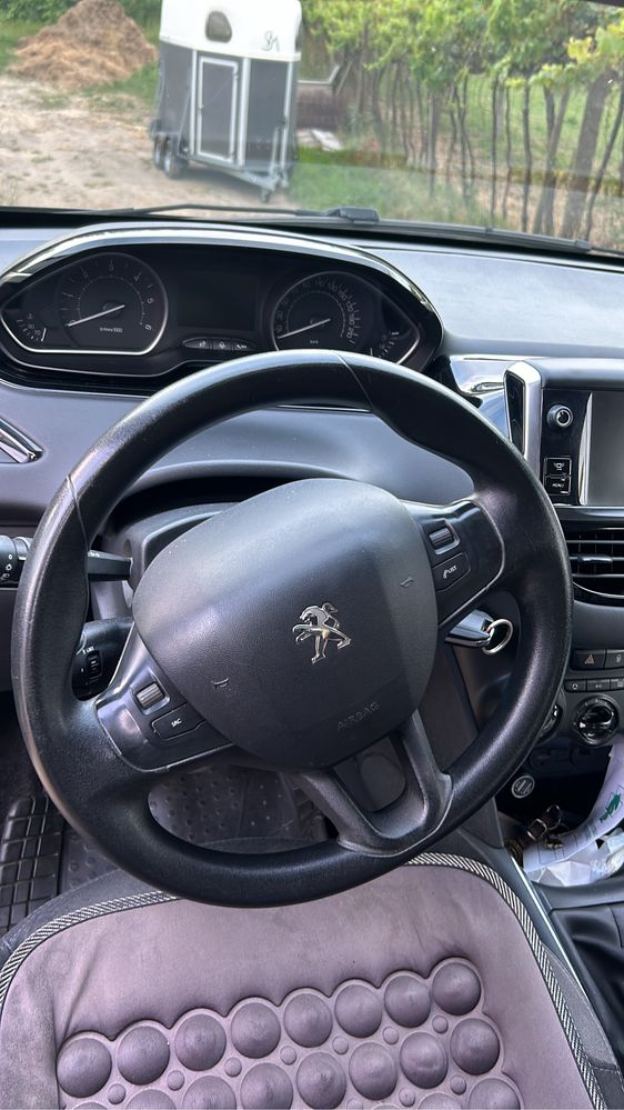 Vende-se Peugeot em bom estado