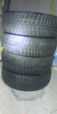 Зимние шины Federal Himalaya WS2 225/60R17, остаток 8мм