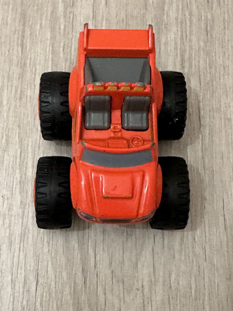 Продам машинки з мультфільму Вспиш та диво машинки Mattel (оригінал)