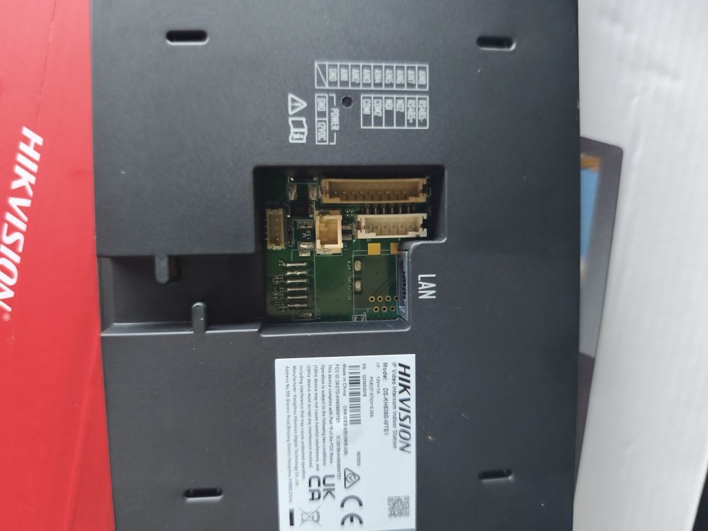 Monitor wideofonowy IP HikvisionDS-KH6350-WTE1