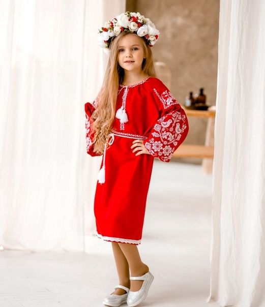 Льняна чарівна сукня для дівчат вишиванка  146р